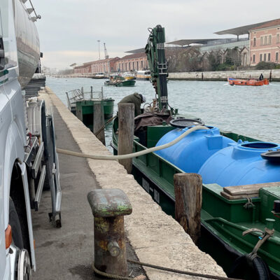 Noleggio cisterne acqua e serbatoi - Autotrasporti Marangon